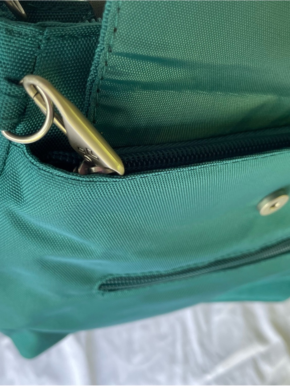 Travelon Teal Crossbody Bag with Front Zip Pockets - Picture 2 of 4